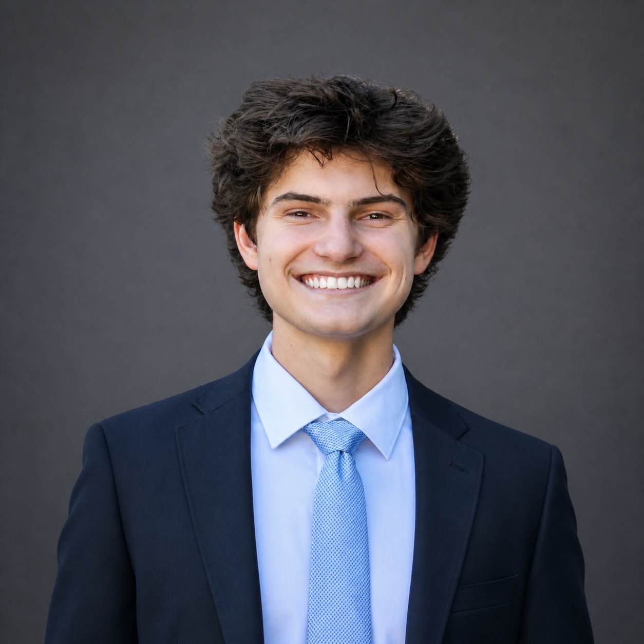 Dylan Lewis